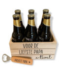 Dit gepersonaliseerde bierkratje is het ideale cadeau om te geven met Vaderdag. Verras jouw vader deze Vaderdag met dit unieke bierkratje van Zus & Hout.